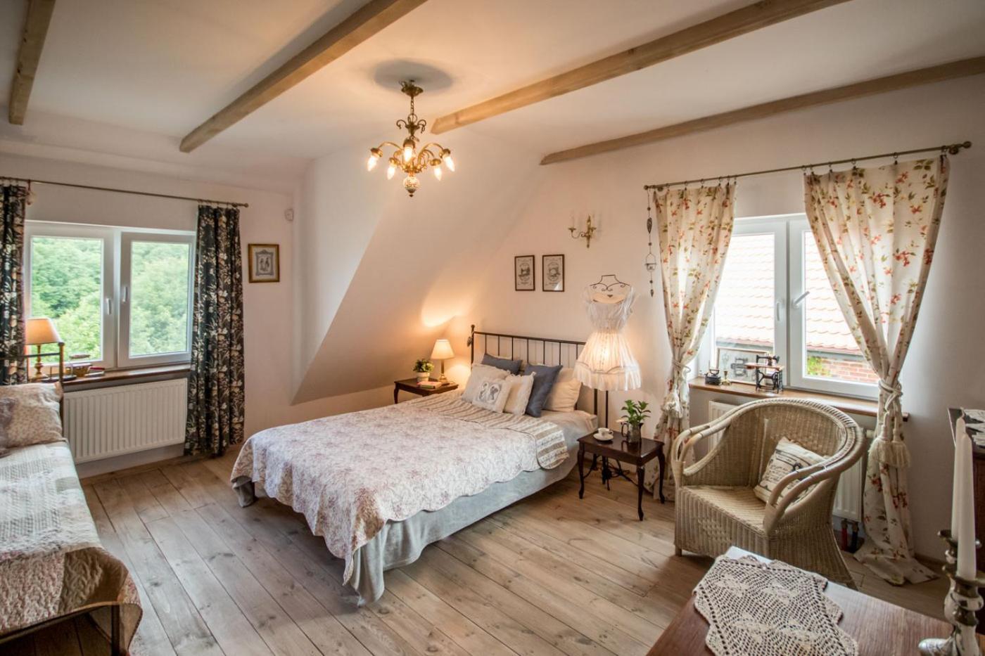 Bed and Breakfast Dom Pod Skrzydlami Gawliki Wielkie Экстерьер фото